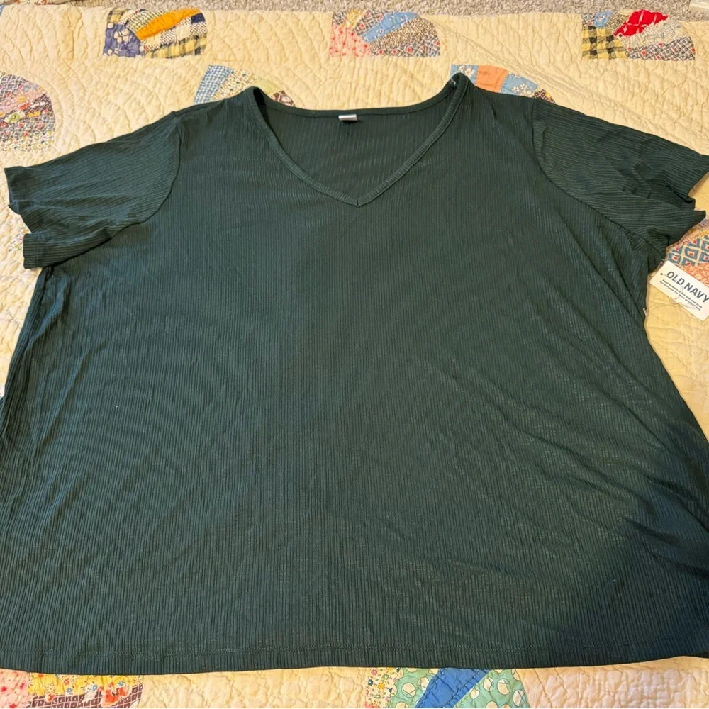 Old Navy Women's Dark Green Short Sleeve Luxe Ribbed Tee 2X - Picture 1 of 6